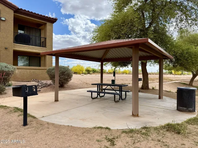 $1,499 | 1456 East 9th Street, Unit 215, Casa Grande, AZ 85122