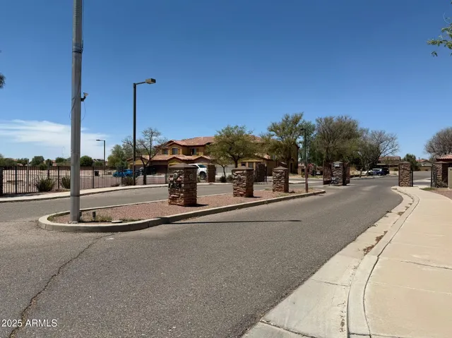 $1,499 | 1456 East 9th Street, Unit 215, Casa Grande, AZ 85122