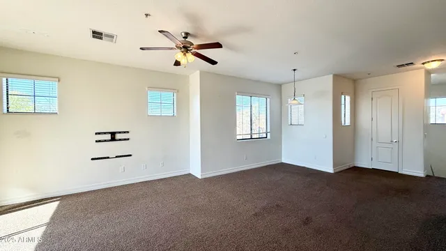 $1,499 | 1456 East 9th Street, Unit 215, Casa Grande, AZ 85122