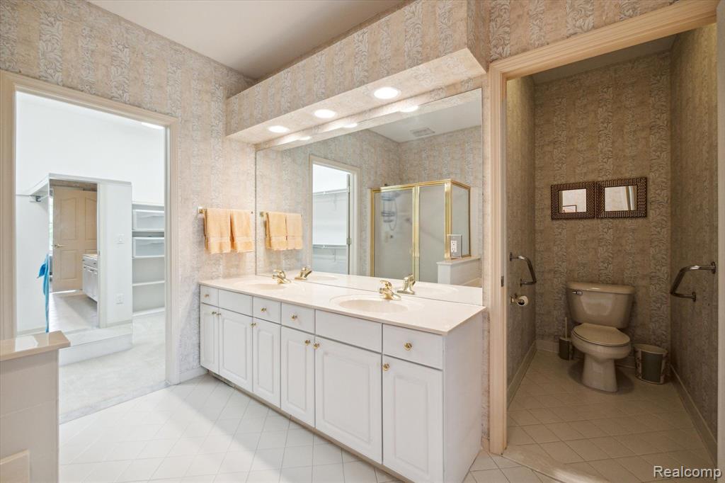1393 Copper Circle Rochester, MI 48306 - Photo 28 of 51