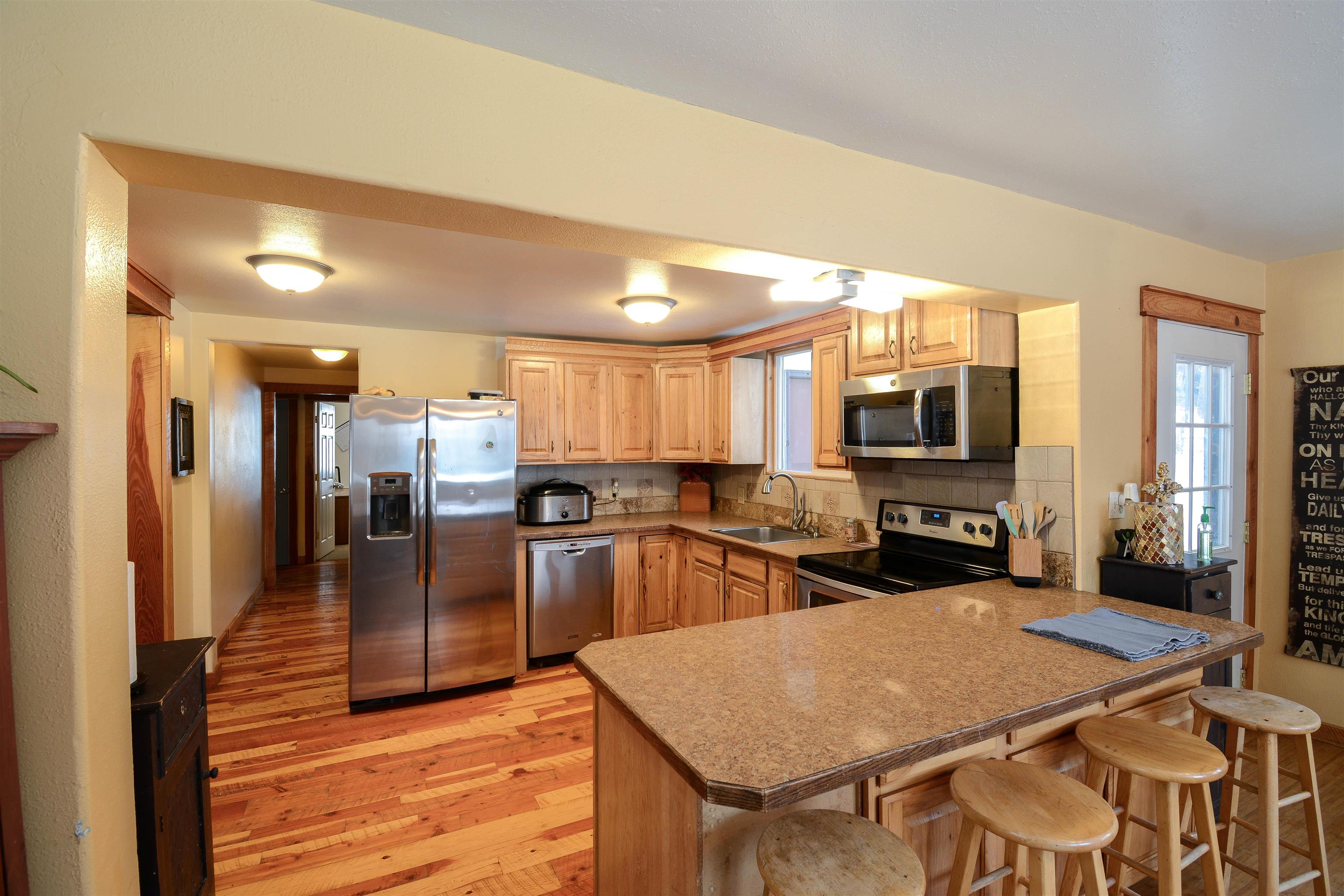 822 Smackout Pass Road Ione, WA 99139 - Photo 10 of 37