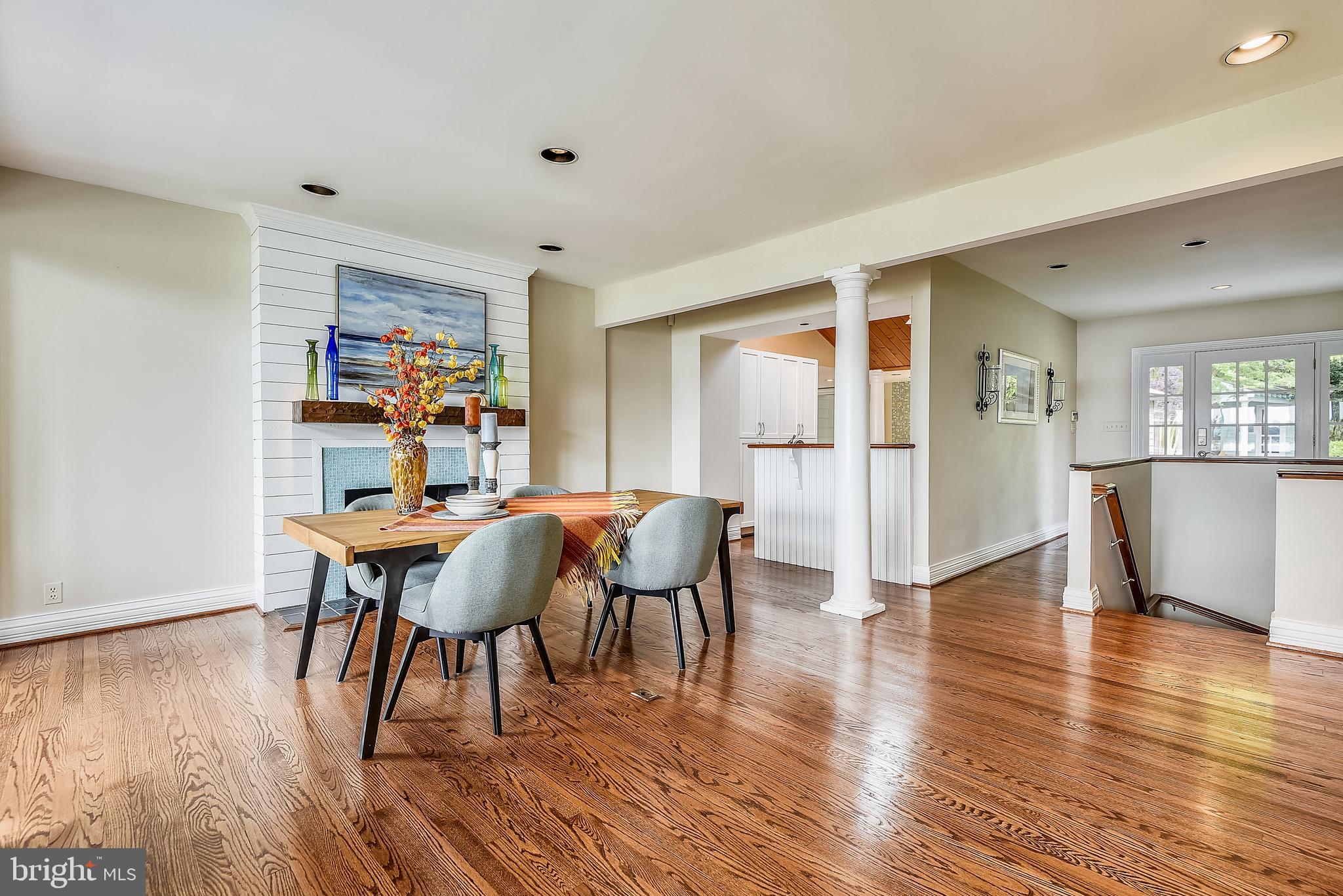 508 Tulip Road Annapolis, MD 21403 - Photo 11 of 61 Newly Refinished Hardwoods