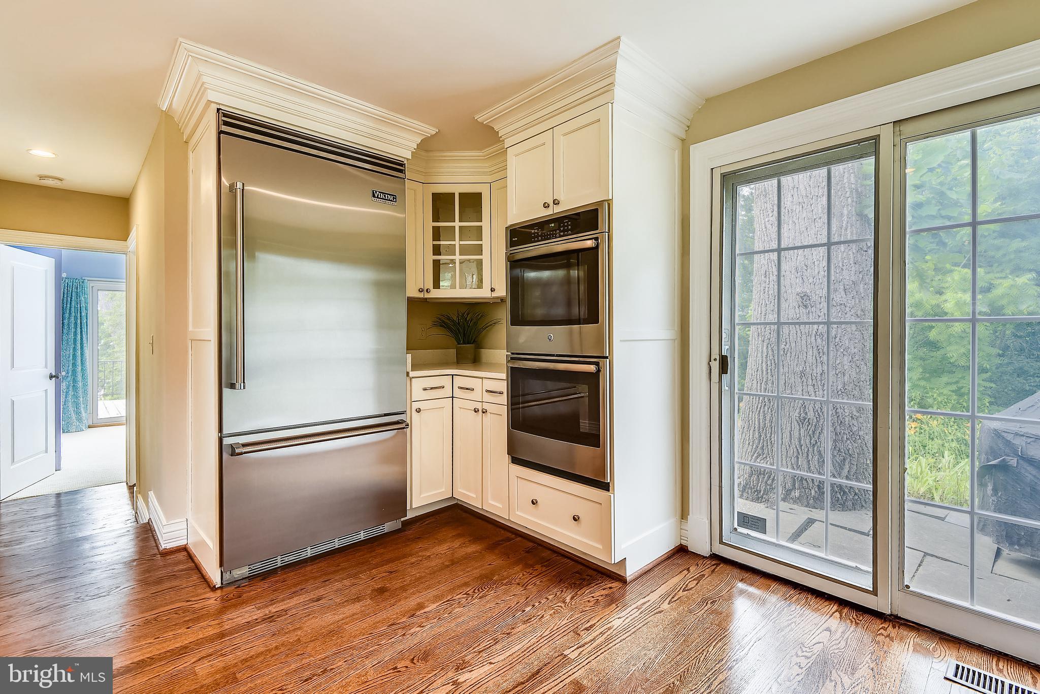 508 Tulip Road Annapolis, MD 21403 - Photo 14 of 61 Top of the Line Appliances