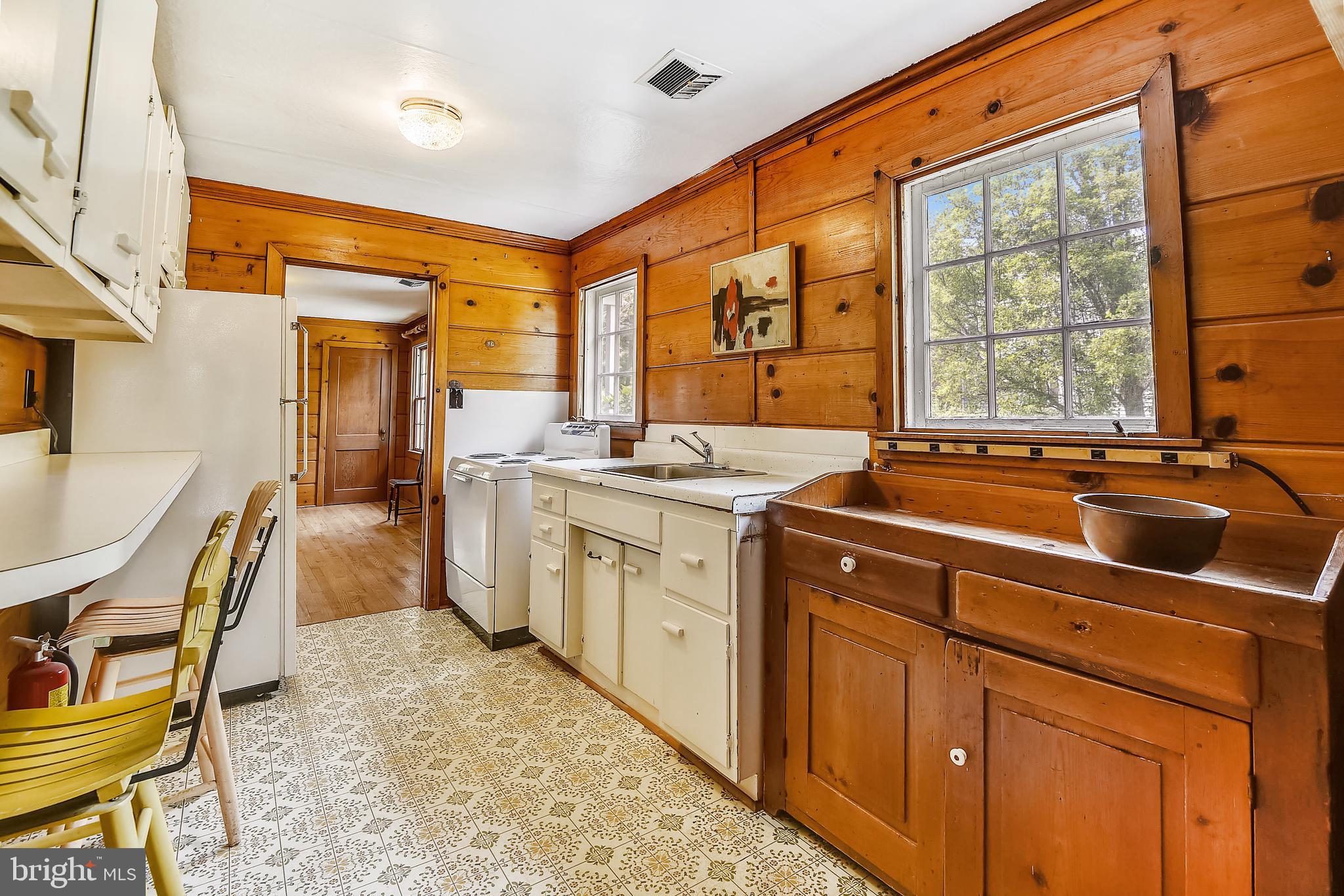 508 Tulip Road Annapolis, MD 21403 - Photo 49 of 61 Cottage Kitchen