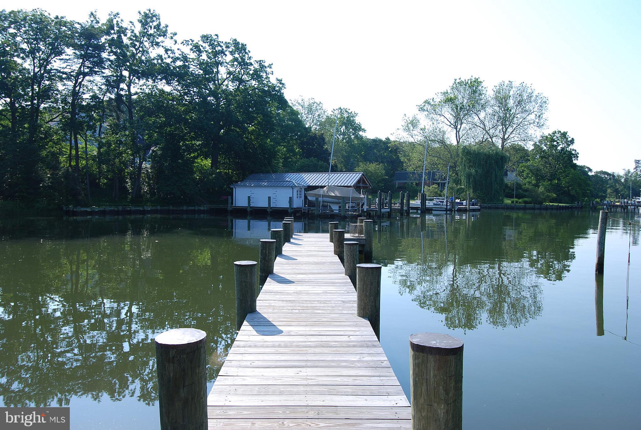 508 Tulip Road Annapolis, MD 21403 - Photo 57 of 61 Community Pier
