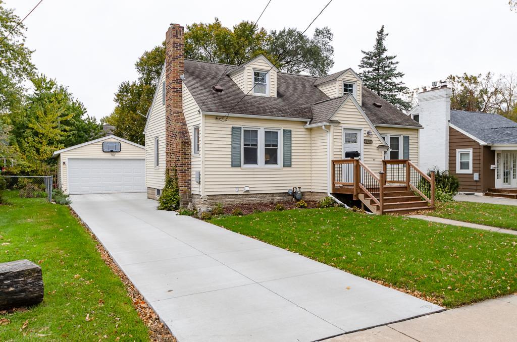 1031 4th Avenue Southeast Rochester, MN 55904 - Photo 1 of 29
