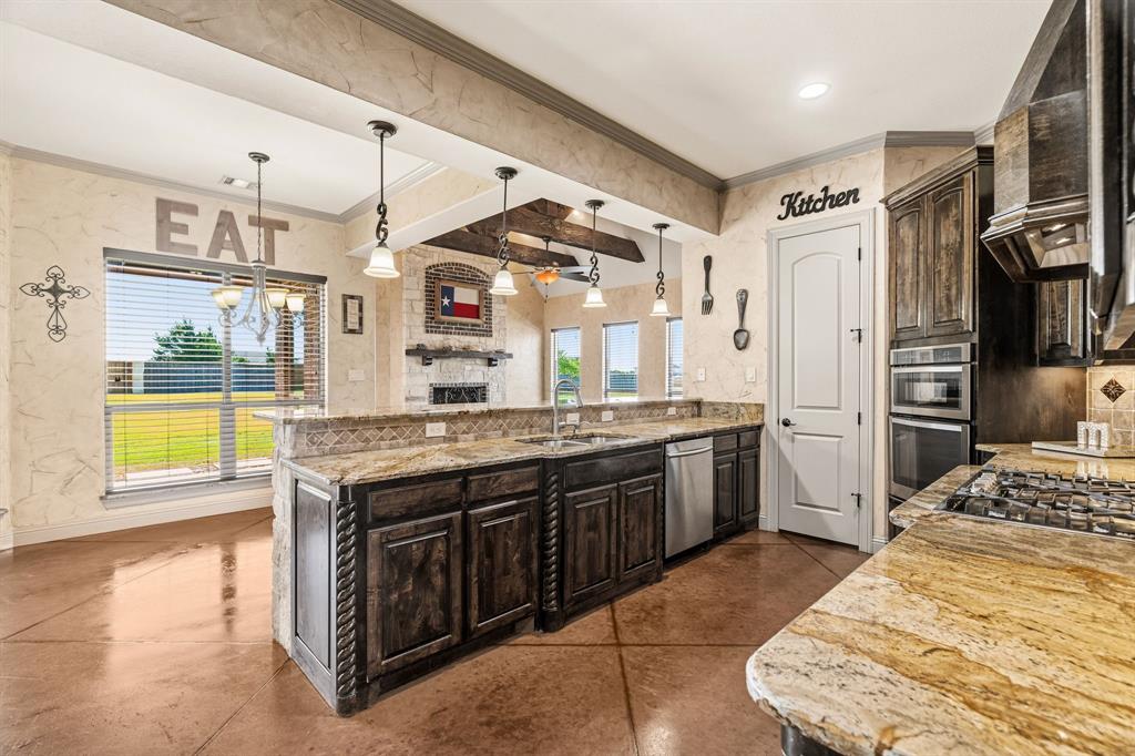 422 Rugged Drive Red Oak, TX 75154 - Photo 15 of 33 Gallery Image 15