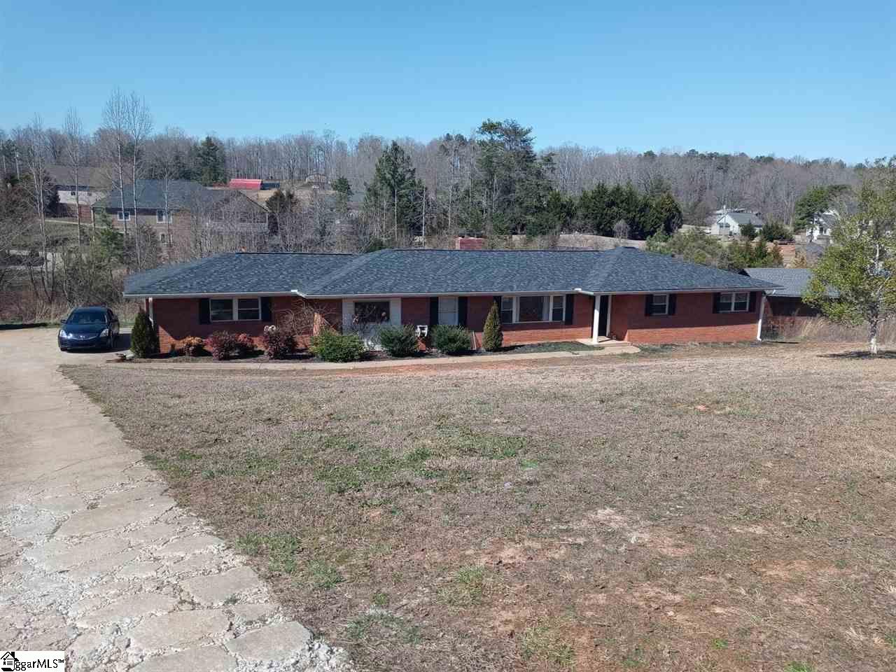 3895 Berry Mill Road Greer, SC 29651 - Photo 2 of 16