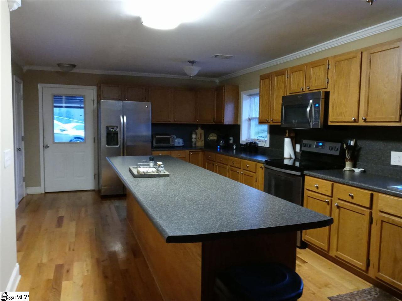 3895 Berry Mill Road Greer, SC 29651 - Photo 7 of 16