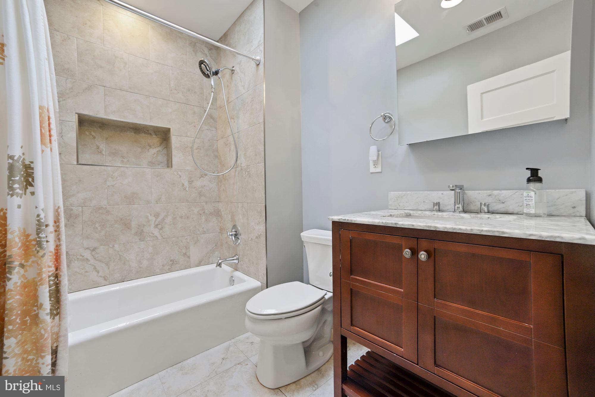 2456 Tunlaw Road Northwest Washington, DC 20007 - Photo 20 of 42 Gallery Image 20