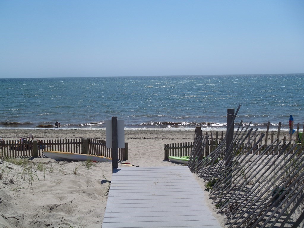 169 Shore Road, Unit 23 Truro, MA 02666 - Photo 23 of 28