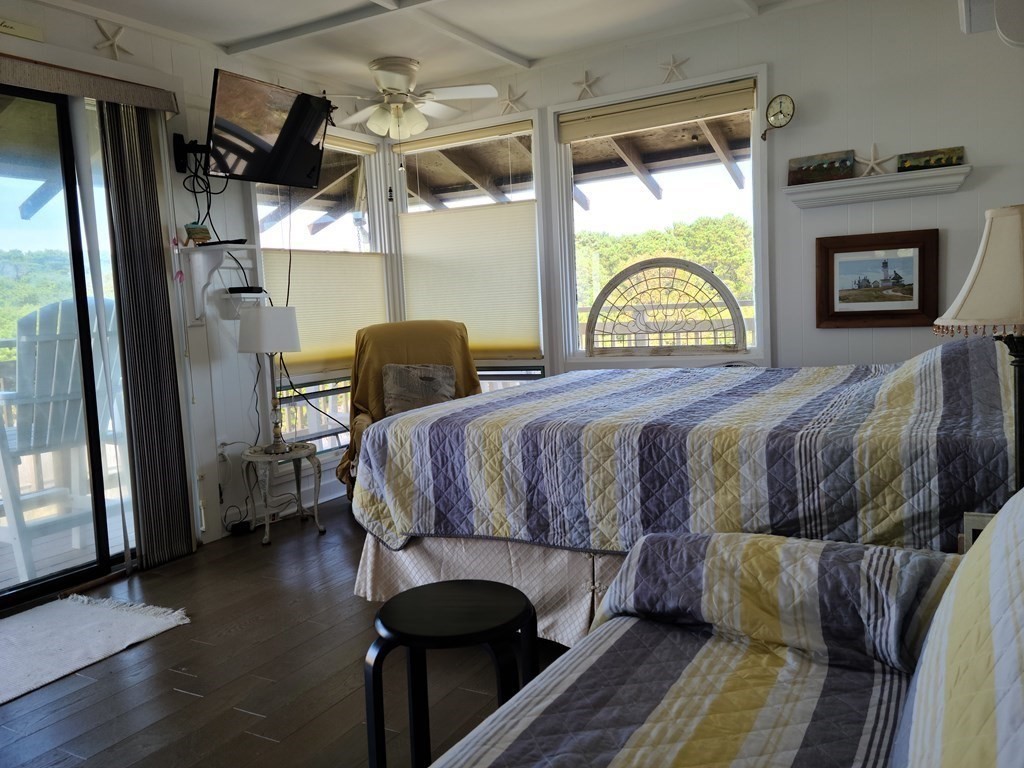 169 Shore Road, Unit 23 Truro, MA 02666 - Photo 4 of 28