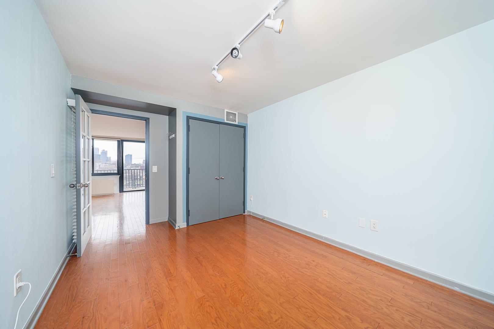 700 Grove Street, Unit 8G Jersey City, NJ 07310 - Photo 11 of 26