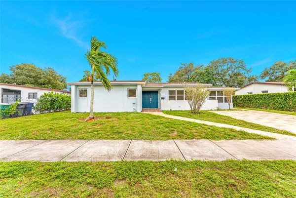 $3,100 | 1930 Northwest 184th Street, Miami Gardens, FL 33056