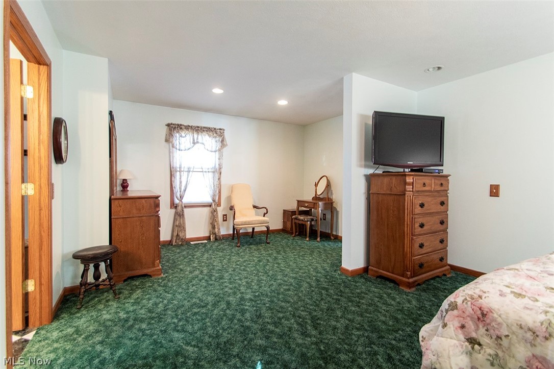 6582 Branch Road Medina, OH 44256 - Photo 16 of 29 Gallery Image 16