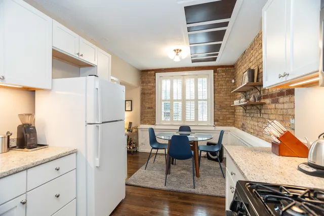 $169,000 | 1748 West Granville Avenue, Unit G, Chicago, IL 60660