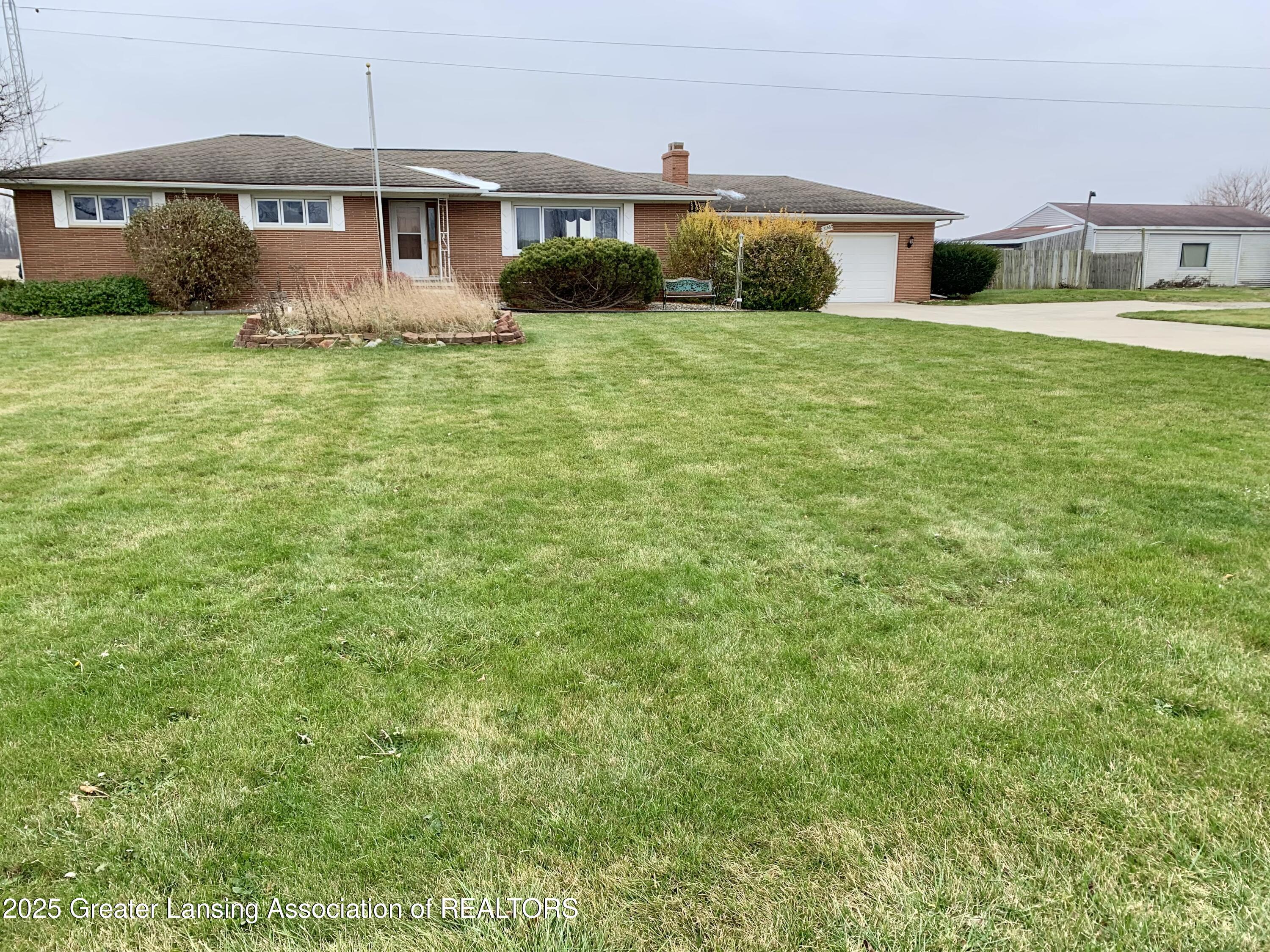 3156 East M-21 Road St. Johns, MI 48879 - Photo 1 of 42 front home