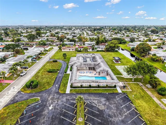 $314,998 | 985 Northwest 69th Avenue, Margate, FL 33063