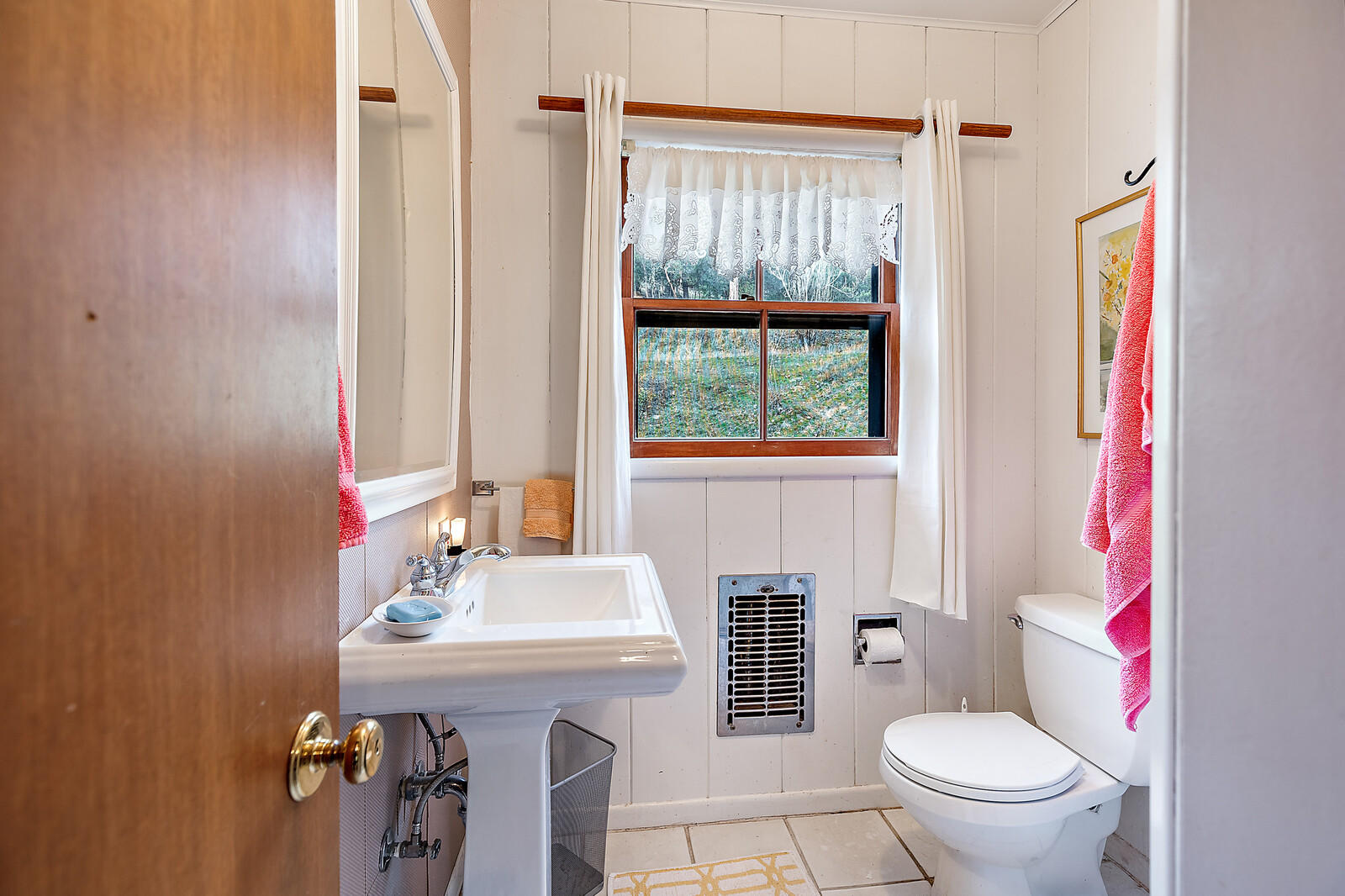 2128 Anderson Creek Road Talent, OR 97540 - Photo 61 of 87 a bathroom with a sink toilet and shower