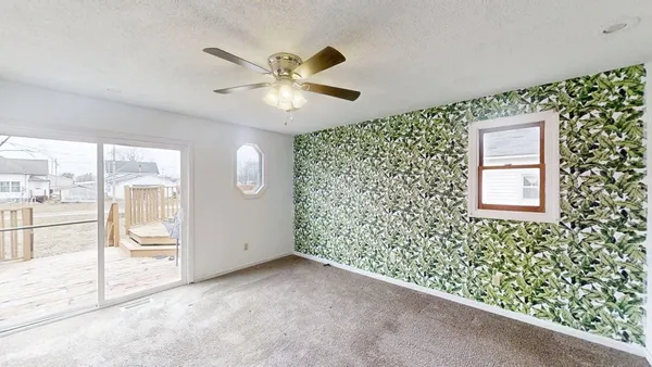 $86,000 | 404 South Elm Street, Villa Grove, IL 61956