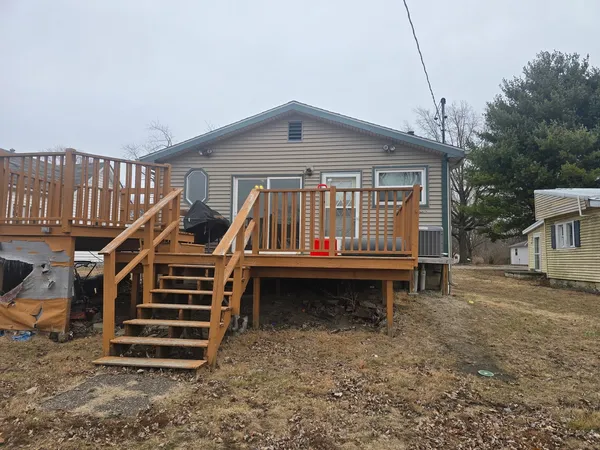 $86,000 | 404 South Elm Street, Villa Grove, IL 61956