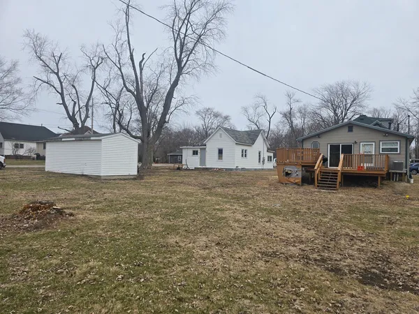 $86,000 | 404 South Elm Street, Villa Grove, IL 61956