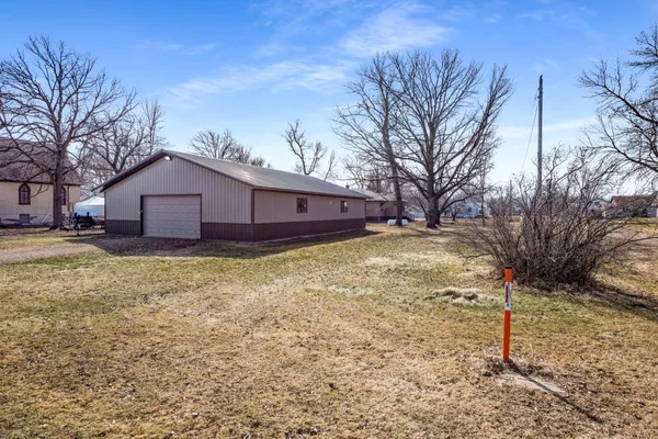 $350,000 | 16811 89 1/2 Street Northeast, Oak Park, MN 56357