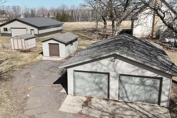 $350,000 | 16811 89 1/2 Street Northeast, Oak Park, MN 56357