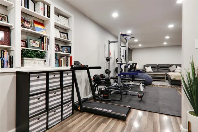 a view of a workspace with furniture