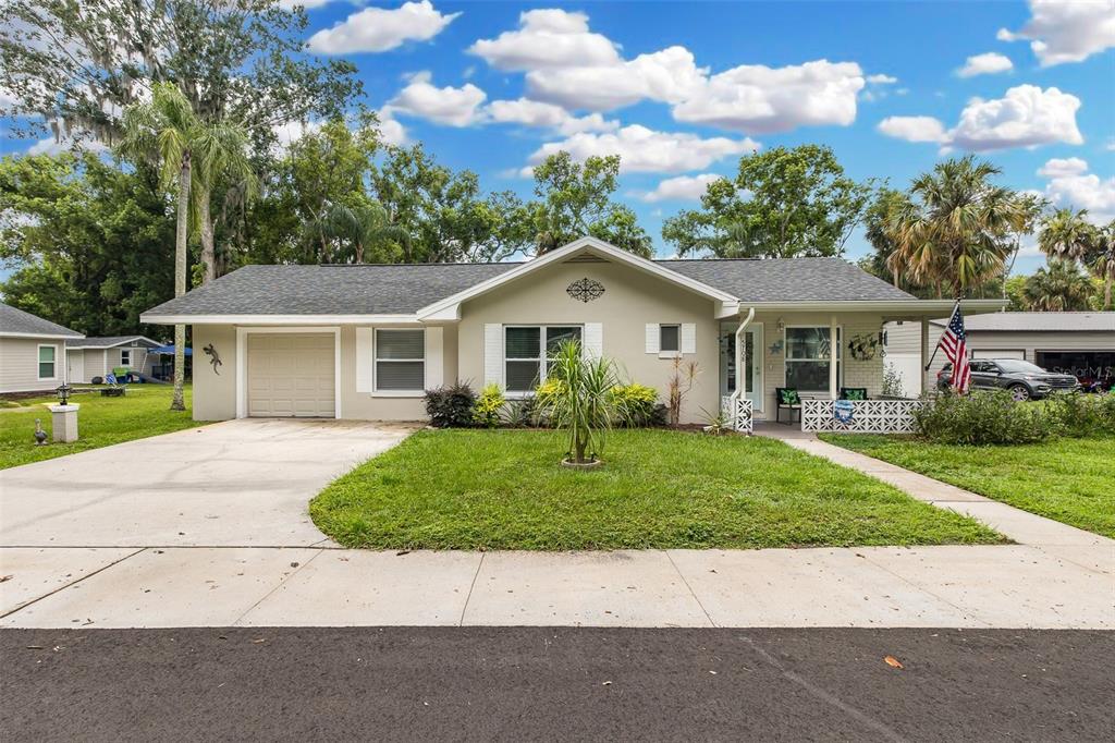 5708 Homecrest Road New Port Richey, FL 34652 - Photo 1 of 62