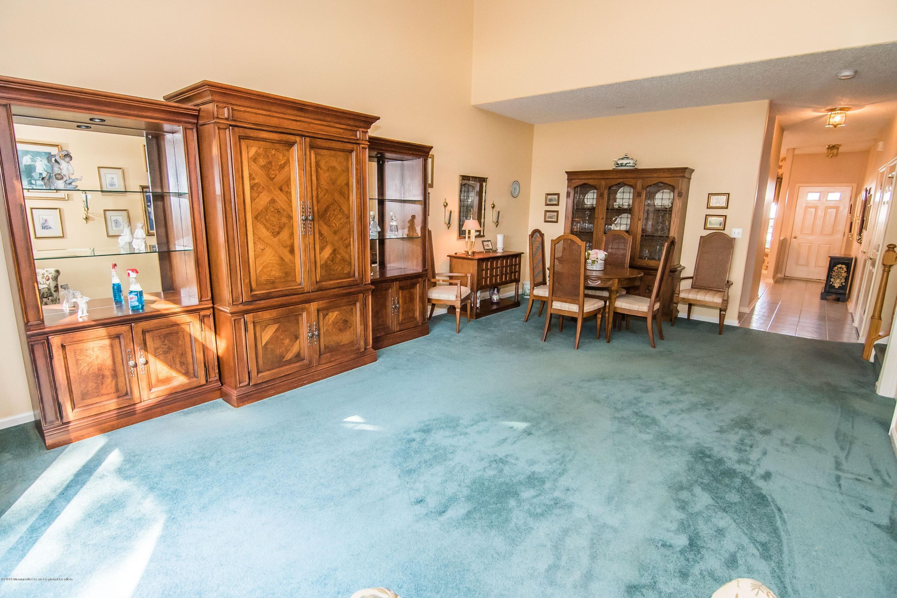 6 Riva Boulevard, Unit 290 Brick, NJ 08723 - Photo 10 of 21 dining 3