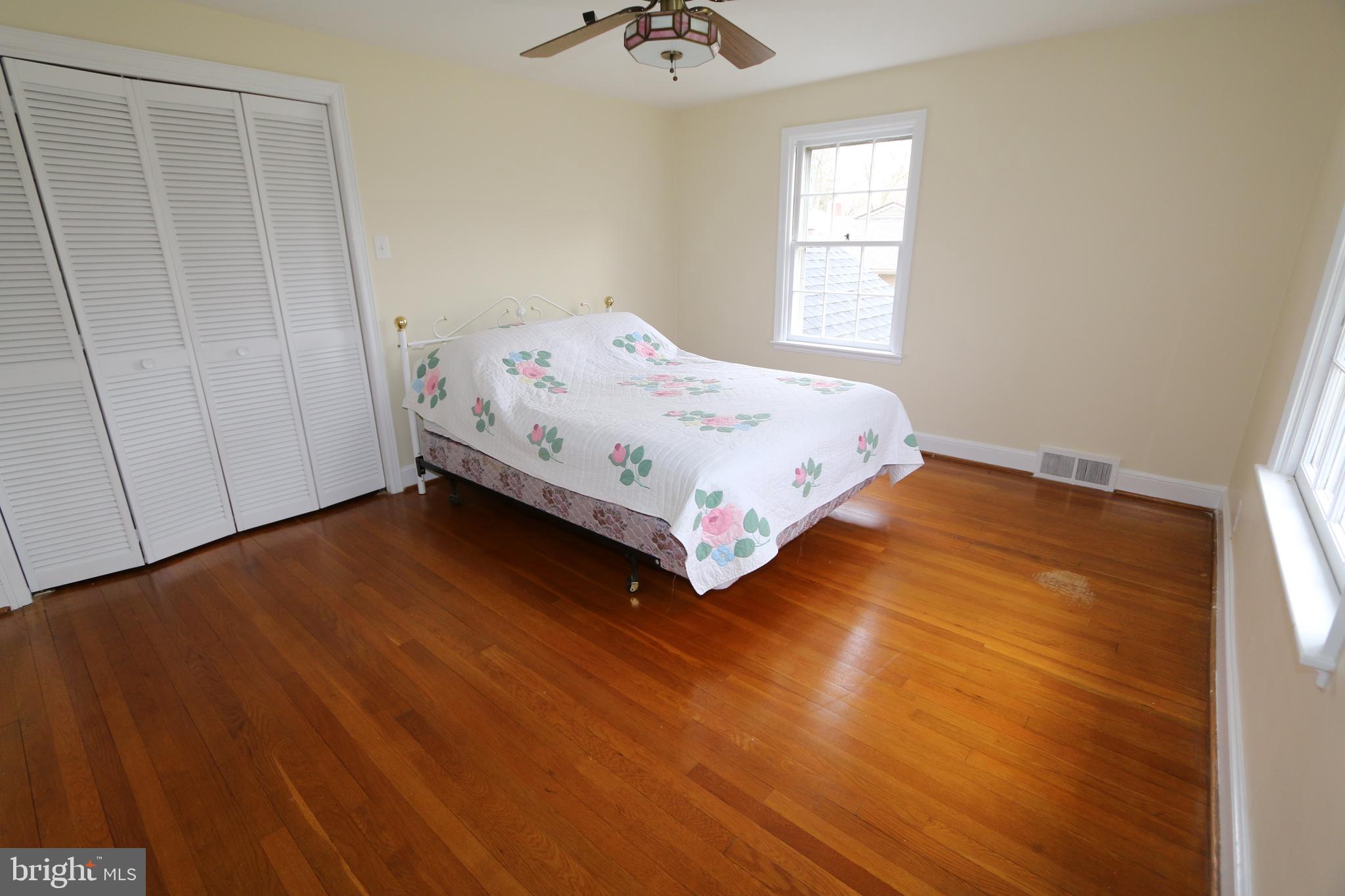 18821 Crofton Road Hagerstown, MD 21742 - Photo 21 of 32 Bedroom #4