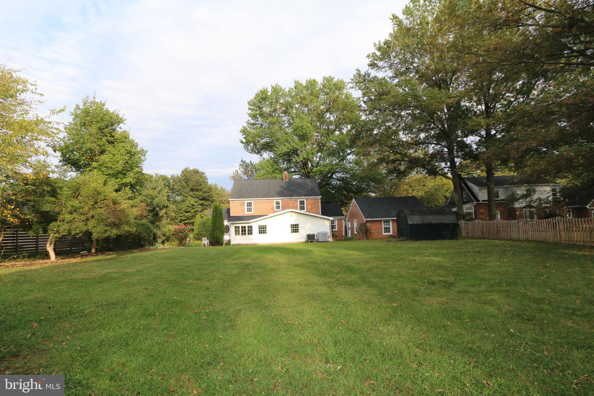 18821 Crofton Road Hagerstown, MD 21742 - Photo 30 of 32 Love that back yard!