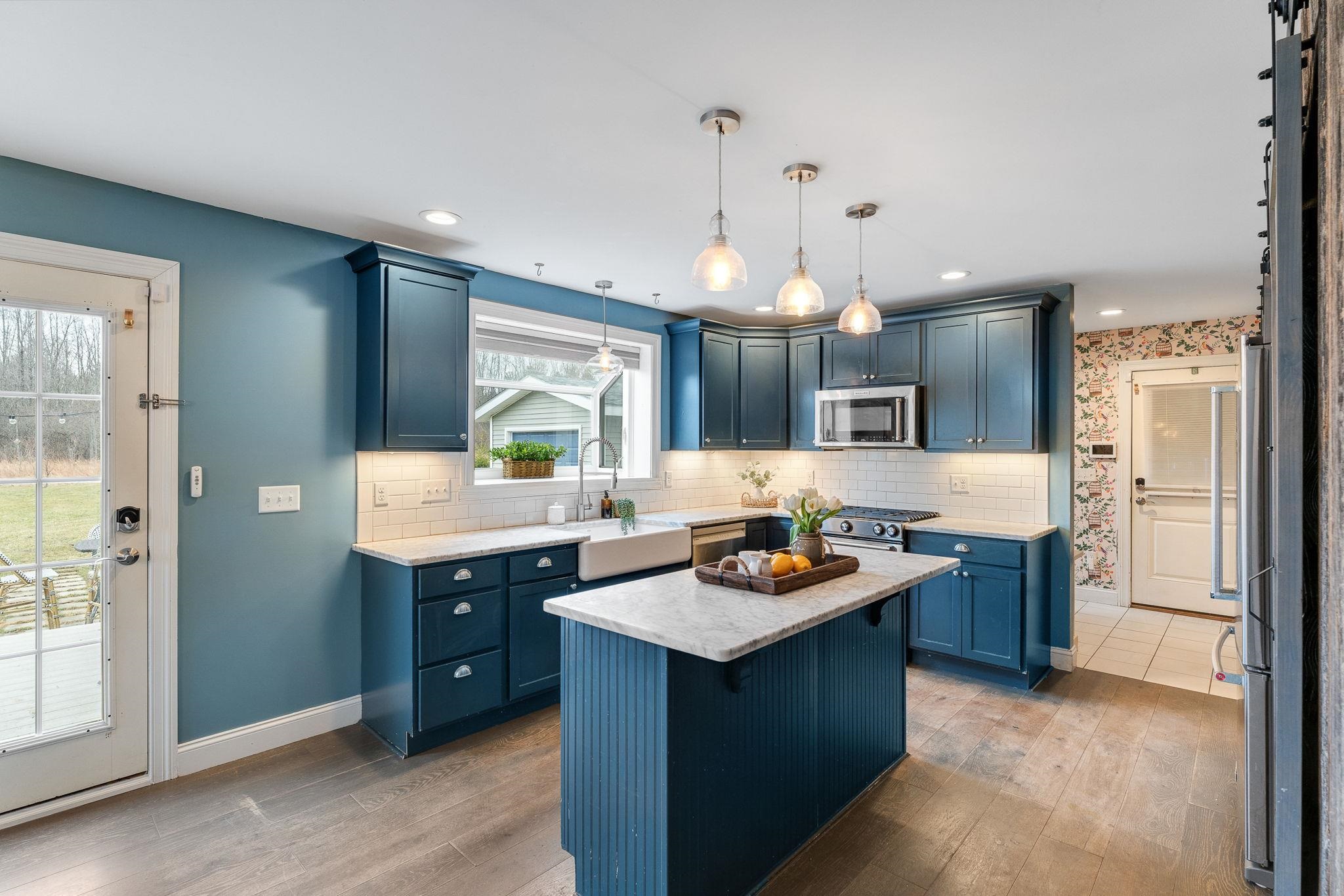 122 Red King Road St. Albans Town, VT 05478 - Photo 13 of 59