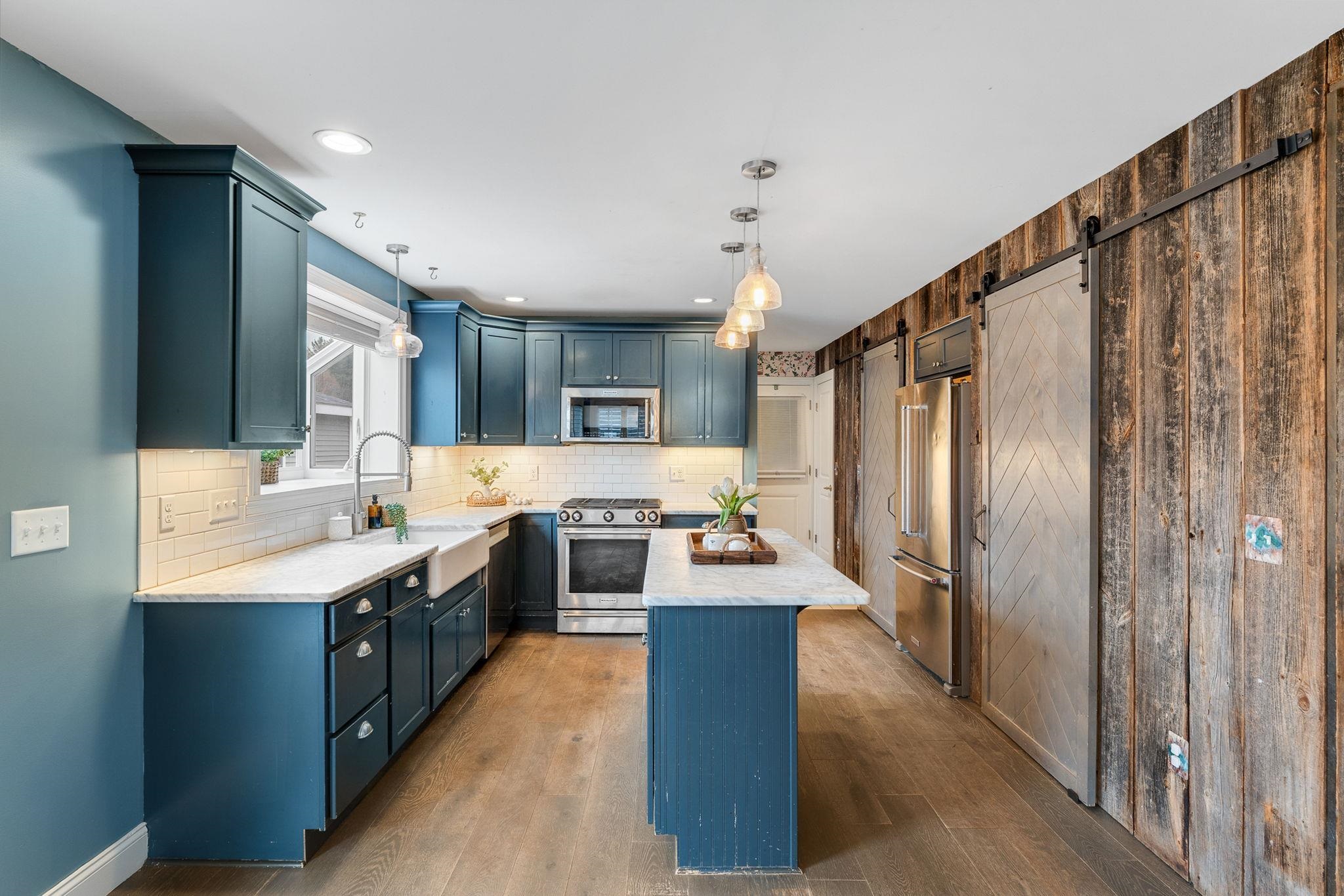 122 Red King Road St. Albans Town, VT 05478 - Photo 14 of 59