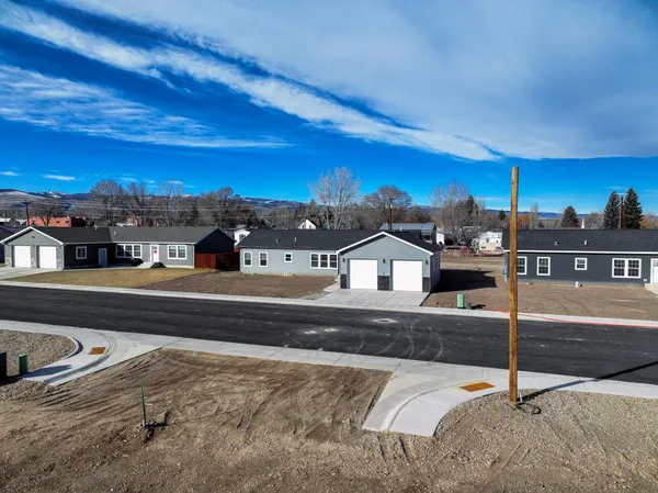 $495,000 | 625 Cottonwood Lane, Lander, WY 82520