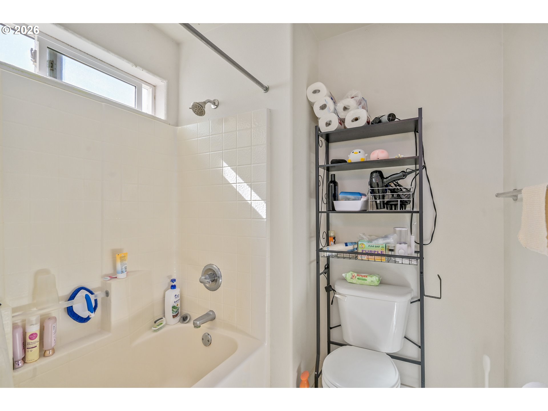 19230 Southwest Rosedale Court Beaverton, OR 97007 - Photo 33 of 41 Gallery Image 33