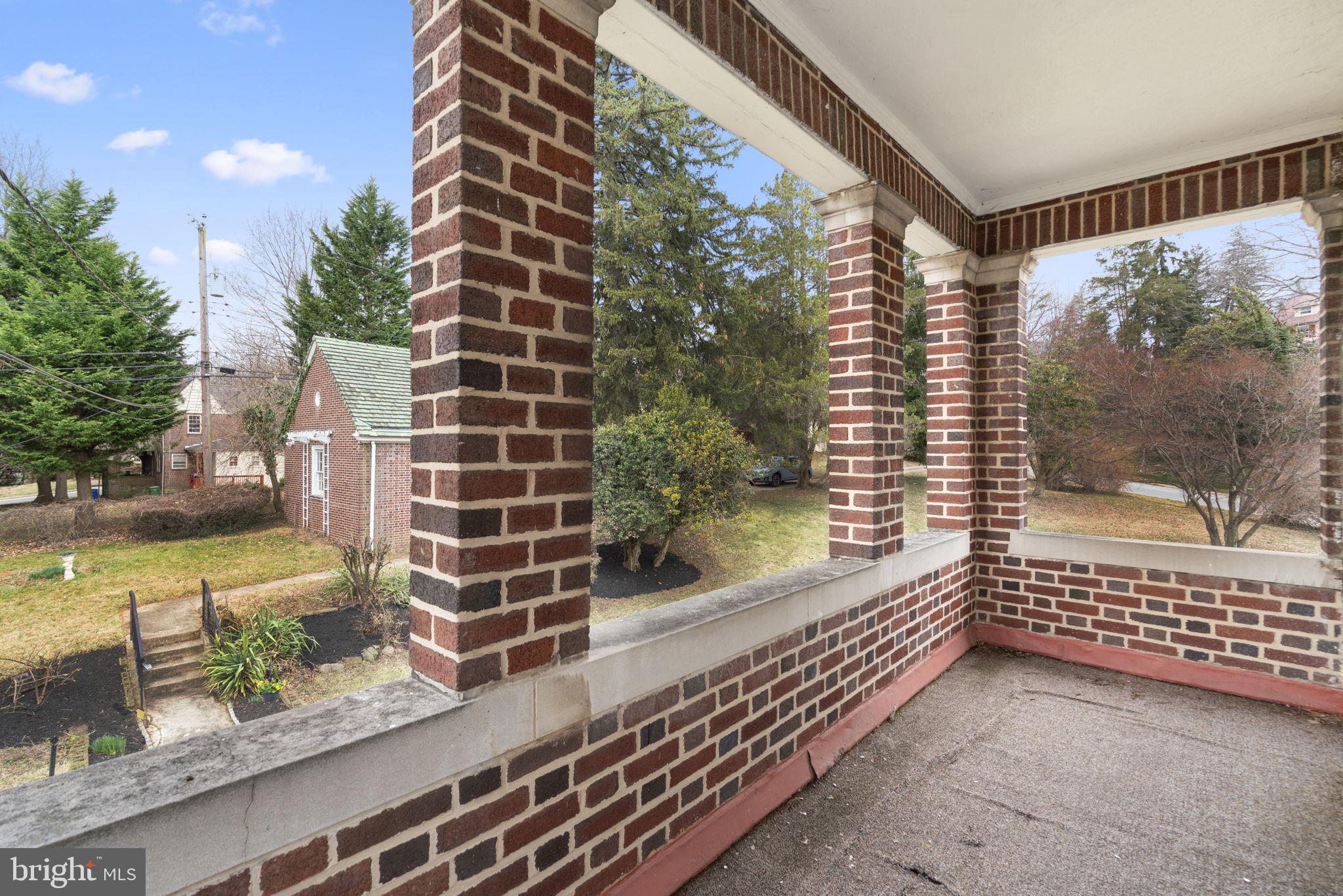 414 Old Orchard Road Baltimore, MD 21229 - Photo 53 of 84 2nd story balcony