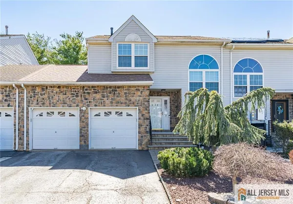 $649,000 | 9 Barn Swallow Boulevard, Marlboro, NJ 07746