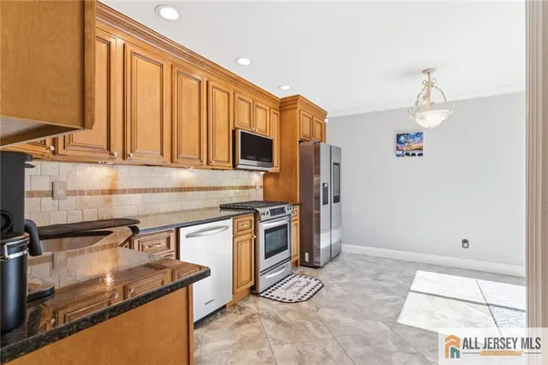 $649,000 | 9 Barn Swallow Boulevard, Marlboro, NJ 07746