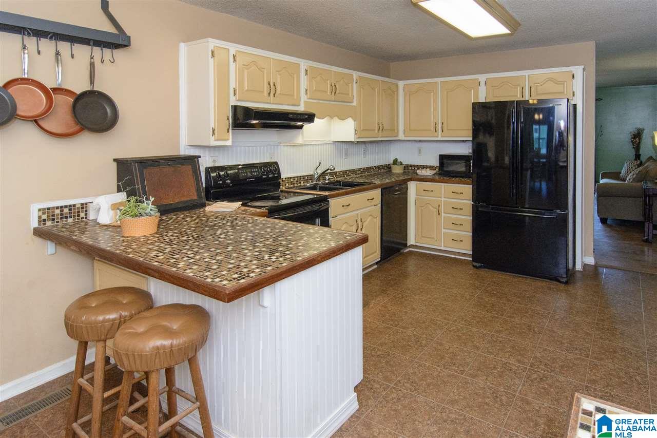8541 Rockhampton Street Leeds, AL 35094 - Photo 14 of 44