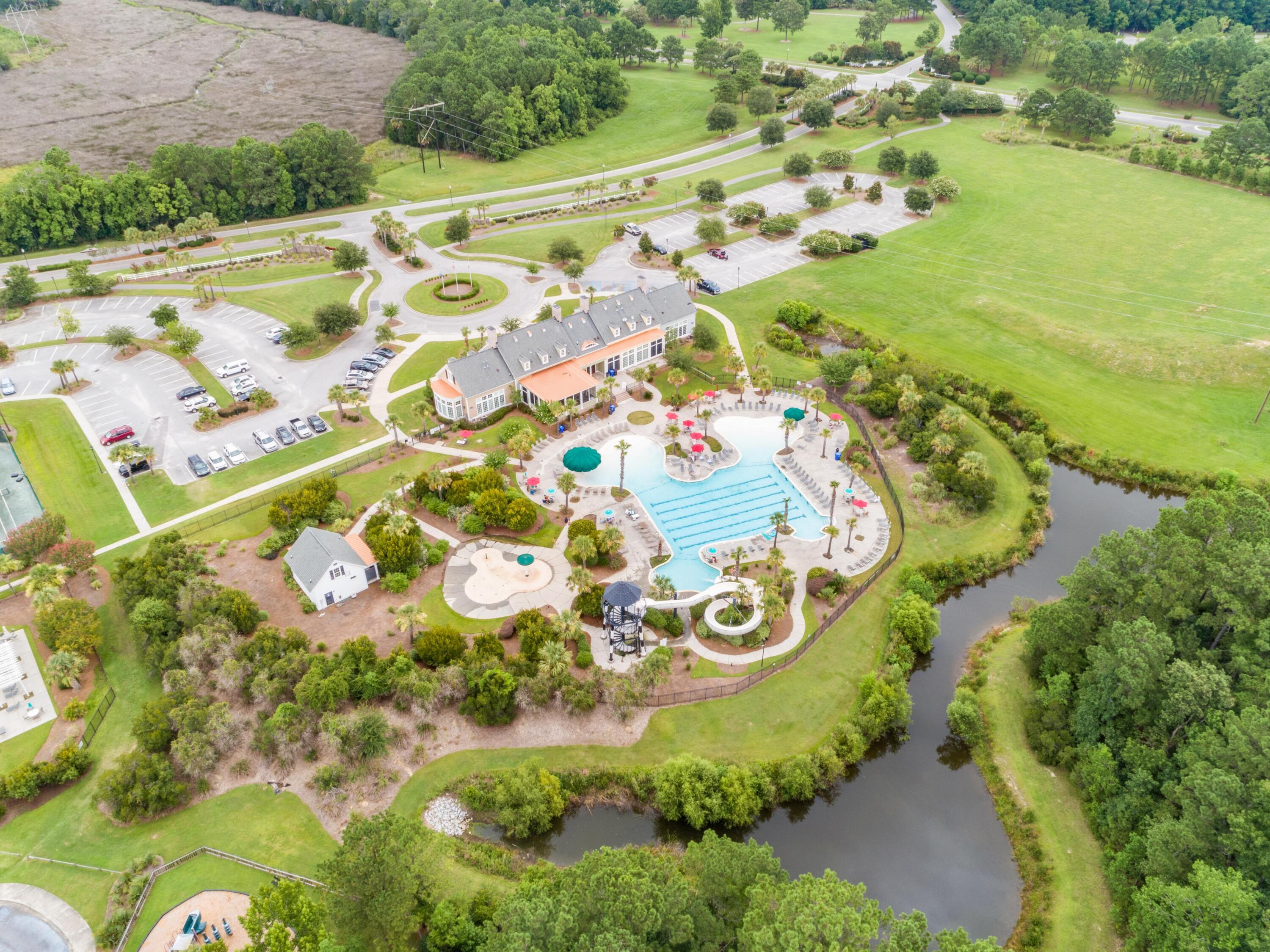 2923 Eddy Drive Mount Pleasant, SC 29466 - Photo 43 of 56 Amenity Center