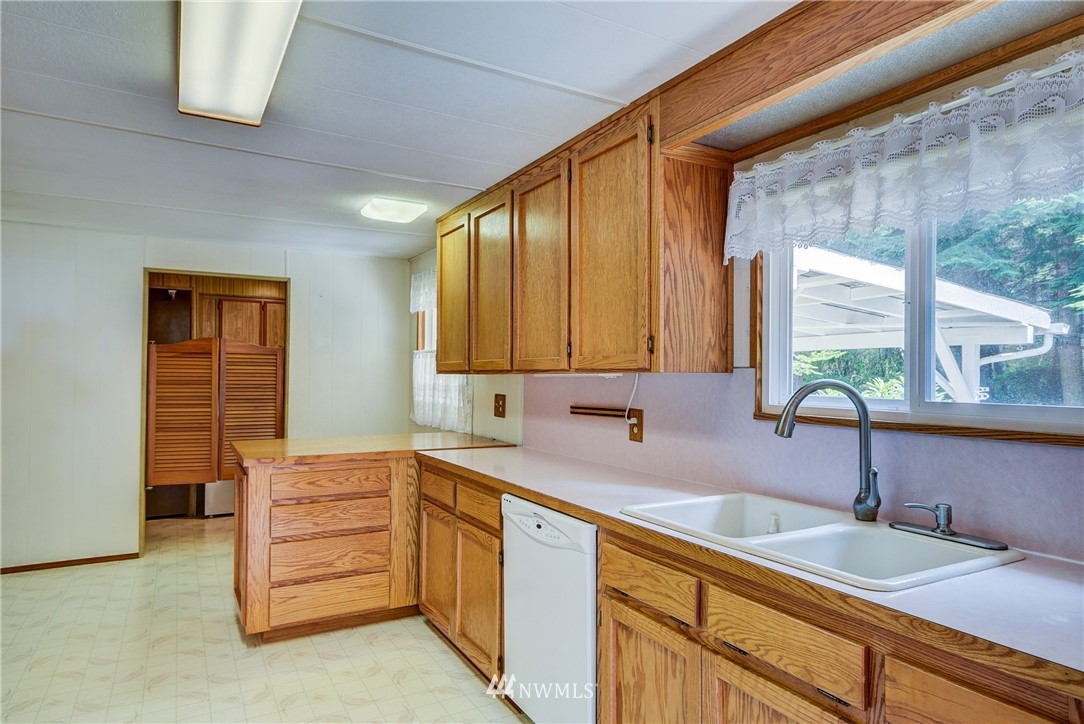 3488 North Wilson Road Oak Harbor, WA 98277 - Photo 12 of 25 Gallery Image 12