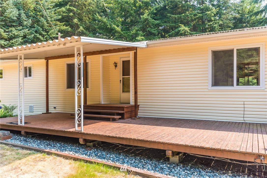 3488 North Wilson Road Oak Harbor, WA 98277 - Photo 5 of 25 Gallery Image 5