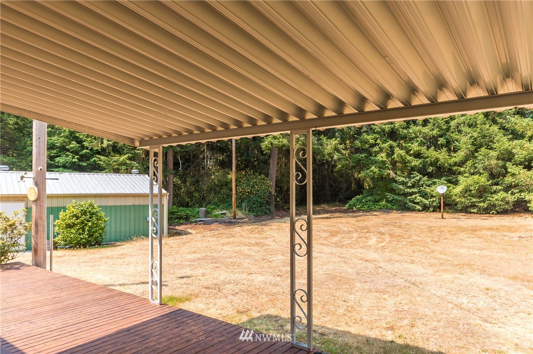 3488 North Wilson Road Oak Harbor, WA 98277 - Photo 6 of 25 Gallery Image 6