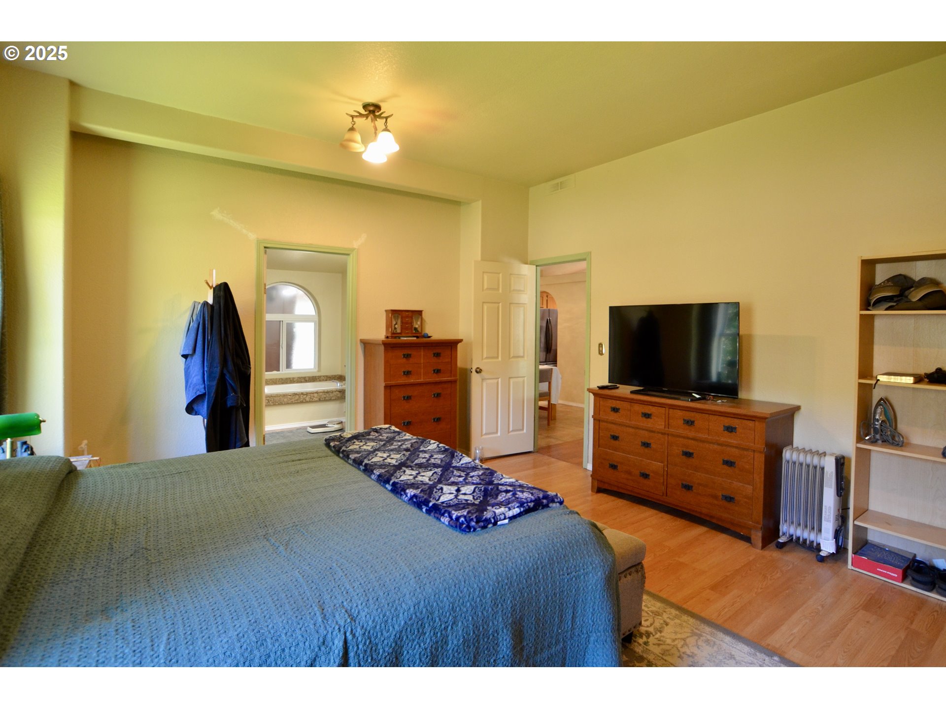 26090 Northwest Timber Road Forest Grove, OR 97116 - Photo 11 of 24 Gallery Image 11