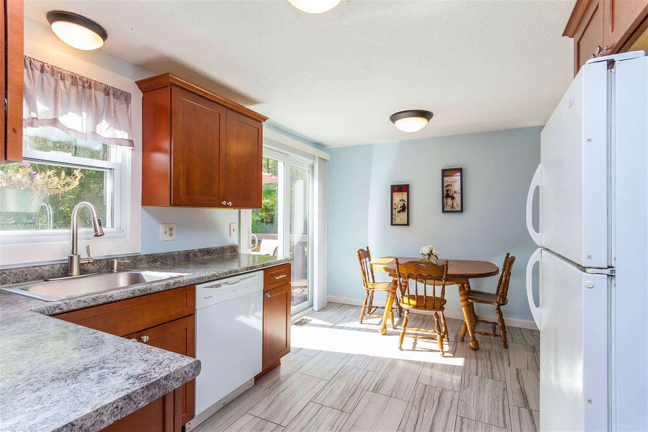 26 R Juniper Road Derry, NH 03038 - Photo 6 of 16