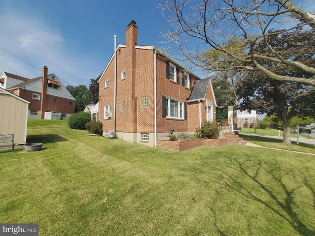 $284,900 | 8220 Analee Avenue, Baltimore, MD 21237