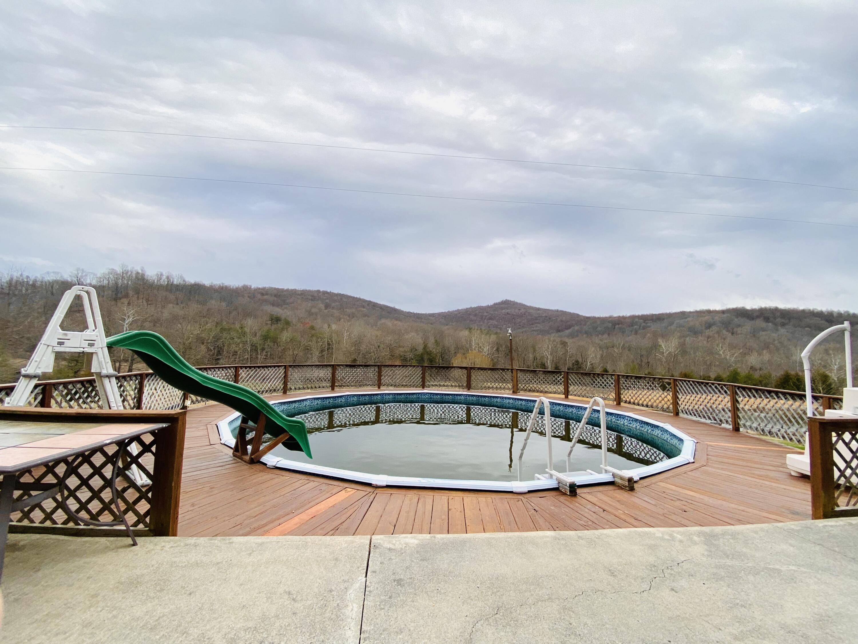 2070 Turkey Creek Road Windsor, KY 42565 - Photo 25 of 41 IMG_1586