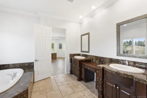 $2,295,000 | 41455 Vía Del Monte, Temecula, CA 92592